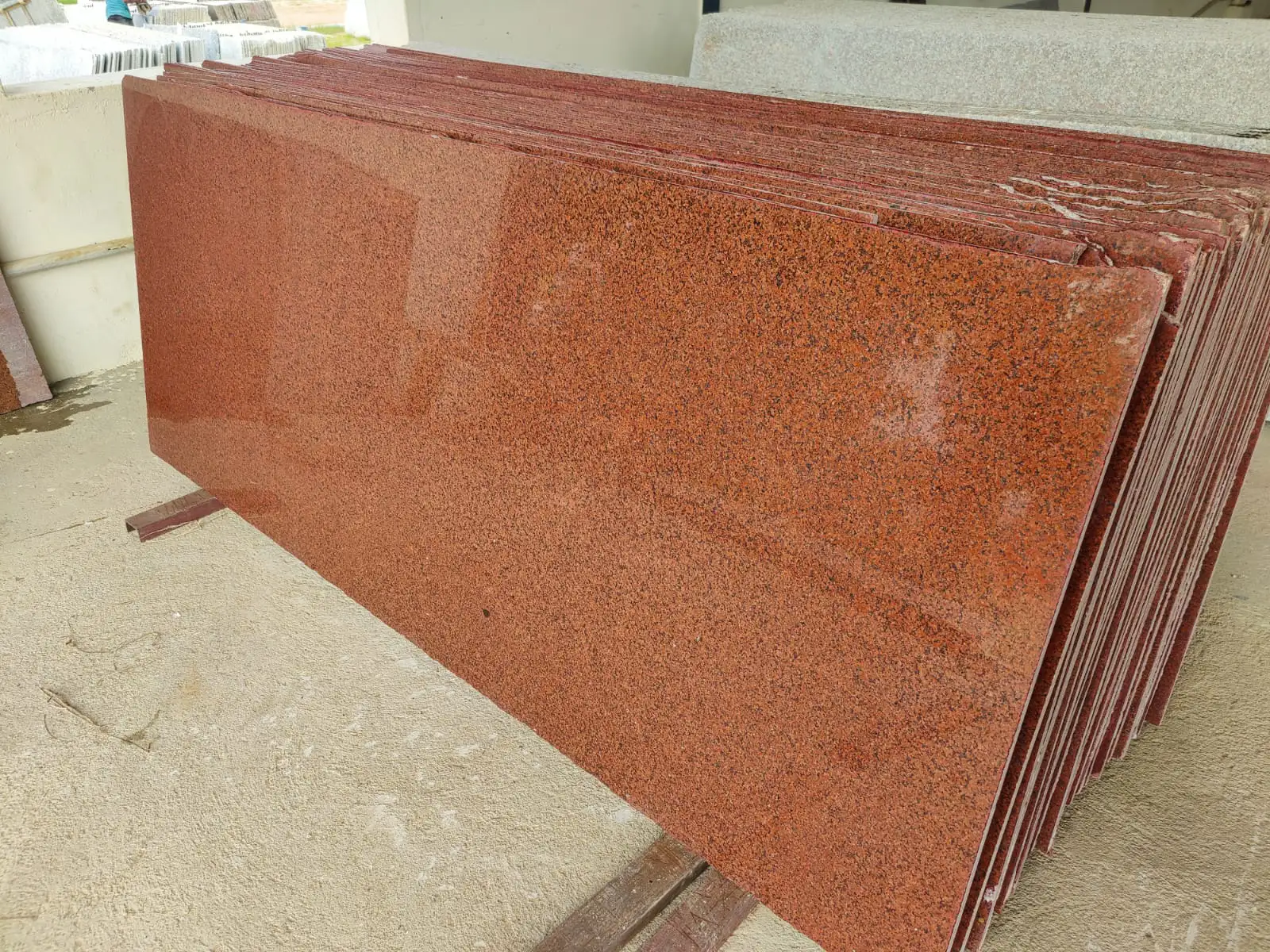 Chilly Red Granite B